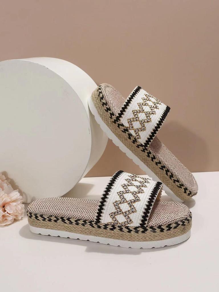 Ethnic Style Large Size Women Thick Bottom Fish Mouth Hemp Rope Candy Color Slippers Manufacturer