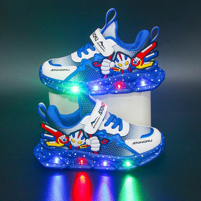 Lighted boys' sneakers2026New spring and autumn collection: breathable and durable mesh sneakers for boys, featuring a soft sole and versatile design