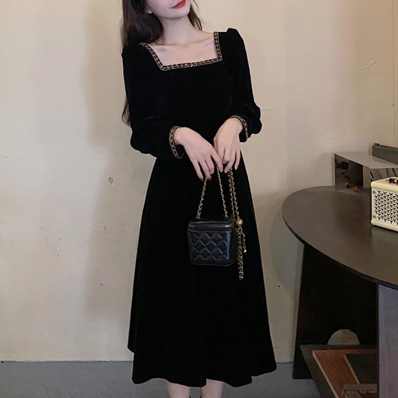 Kleines französisches schwarzes Kleid im Hepburn-Stil - Neuer Frühling/Herbst A-Linien Puffärmel Quadratischer Ausschnitt Midilänge Rock Trend