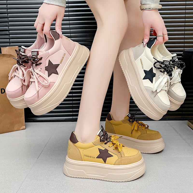 Thick-soled Ugly Cute Pentagram Board Shoes Women's 2025 Spring New Lightweight Heightening Bread Shoes Pair of Shoelaces Muffin Casual