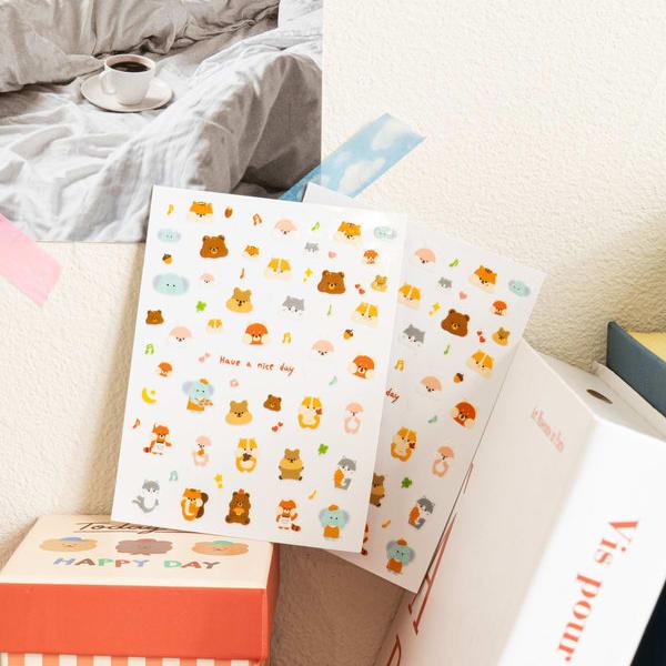 Friends With Chubby Cheeks, Pastry Chef Nail Stickers (2 Pieces)