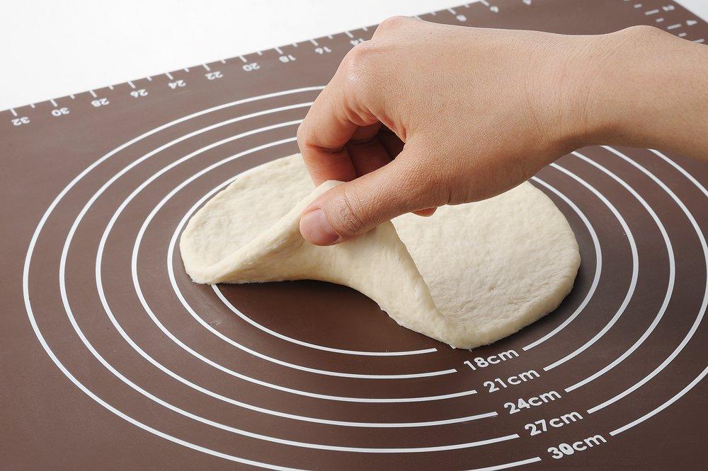 Yoshikawa Home Bakery Club Silicone Mat, 50 X 40 Cm, with Graduations, Non-Slip, Easy Dough Release, Foldable for Storage, Bread Mat, SJ1455