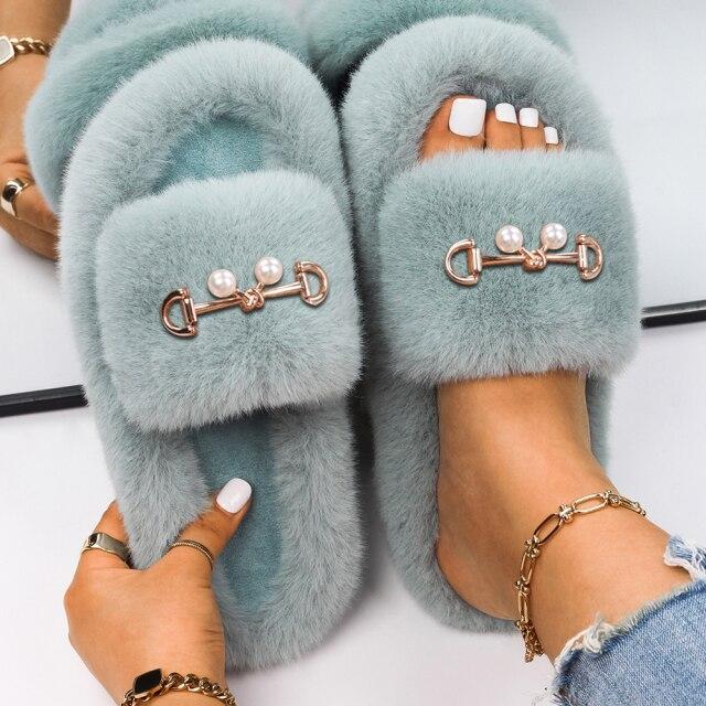 Pantofole da donna soffici diapositive Cartoon Teddy Decor sandali di design di lusso da donna infradito in pelliccia sintetica pantofole piatte scarpe pelose