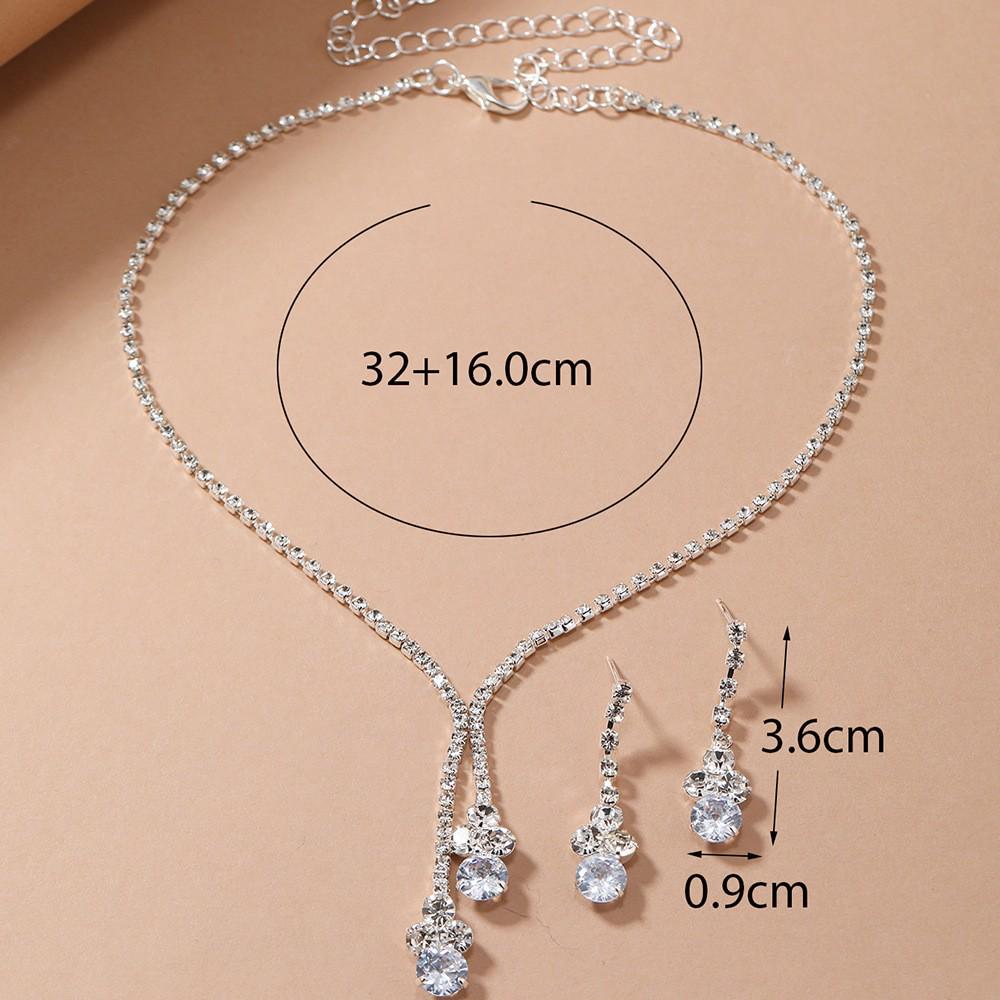 Elegant Flower Necklace & Earrings Set for Women - Fresh, Simple Design for Brides & Banquets
