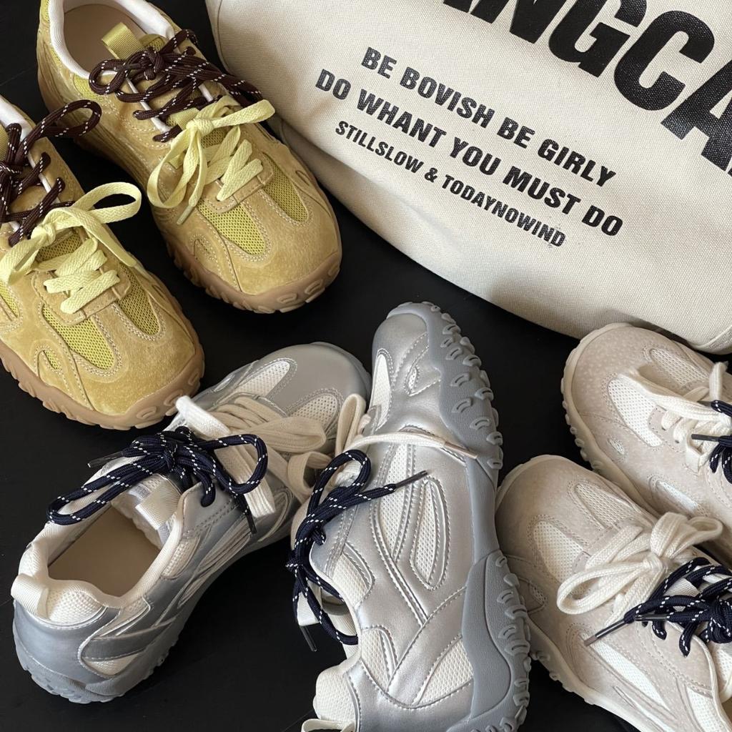 Leather breathable mesh women's casual versatile flat baseplate shoes 2025 summer new retro little white shoes tide