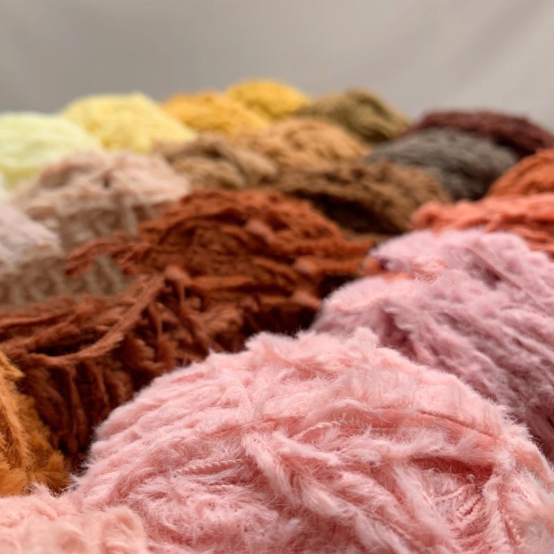 180M 40g Wool for Soft Bear Animal Imitation Fabric Cotton Yarn Crochet Stick Knitting Wool Velvet Yarn Doll Holding Accesorios