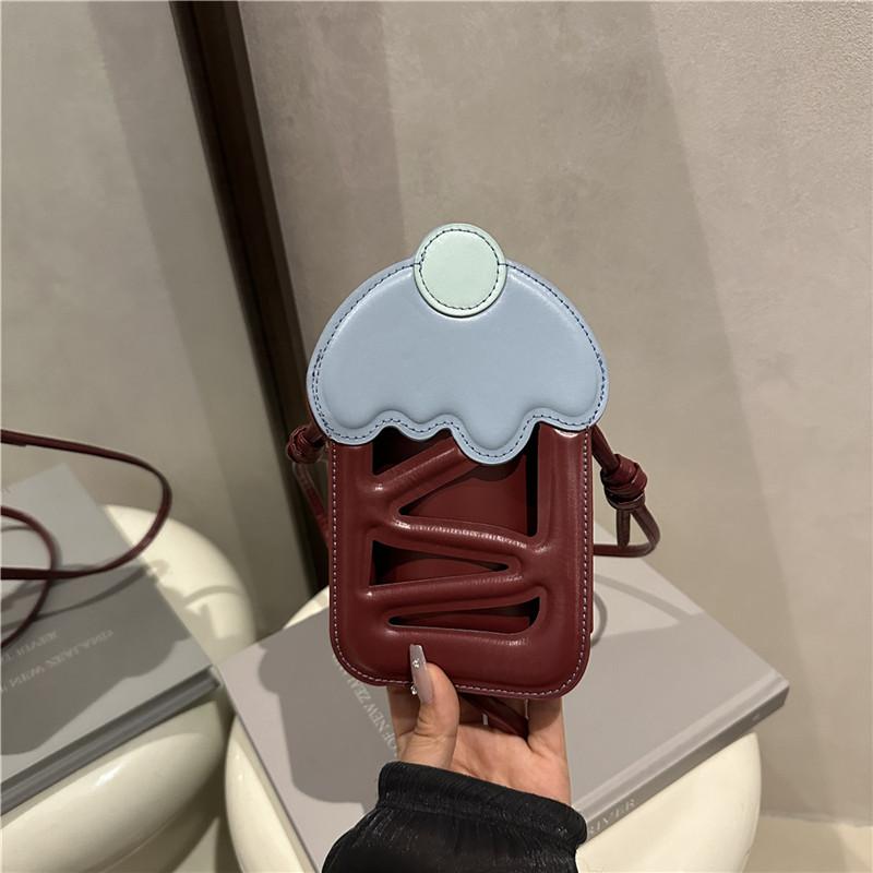 

phone pouch Cupcake Purse for Women, Novelty Cake Crossbody Bag with Ice Cream Design, Fun Gift Idea красный