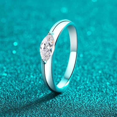 0.5ct VVS1 D Marquise Cut Moissanite Rings for Women 4*8mm Gems Lab Grown Diamond Band S925 Sterling Silver Jewelry GRA