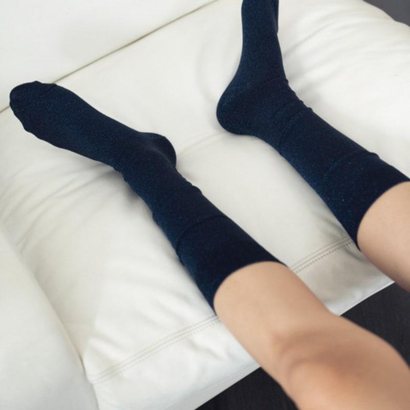 Hiig [no.288] Navy Black Glitter Socks