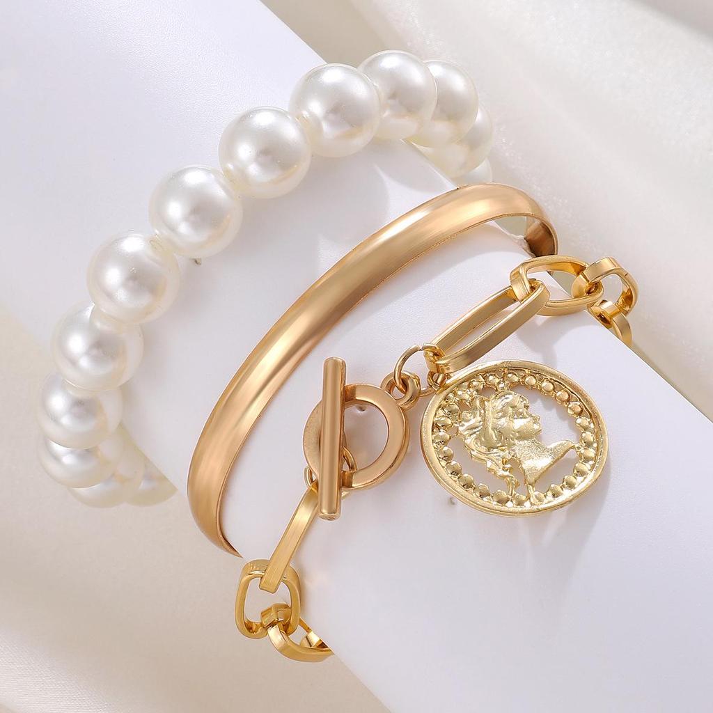 Set de Pulseras de Diamantes de Aleación: Pulseras Punk Apilables de Estilo Europeo y Americano para Mujer (4 piezas)