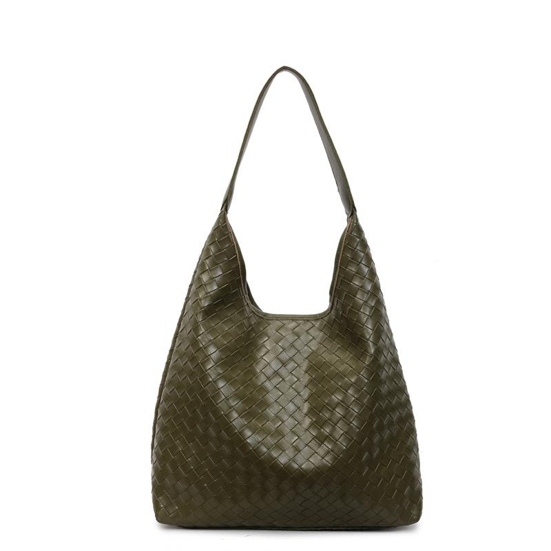 Casual Retro Large-capacity Bag Women's New Popular Versatile Shoulder Bag Woven Bag