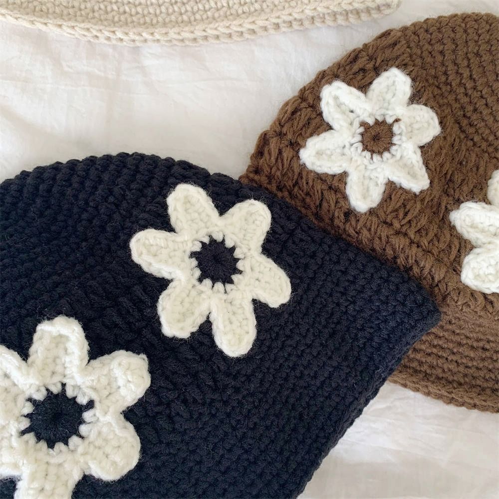 Knitted Bucket Hat Flower Panama Hat Portable Fisherman Cap  for Women