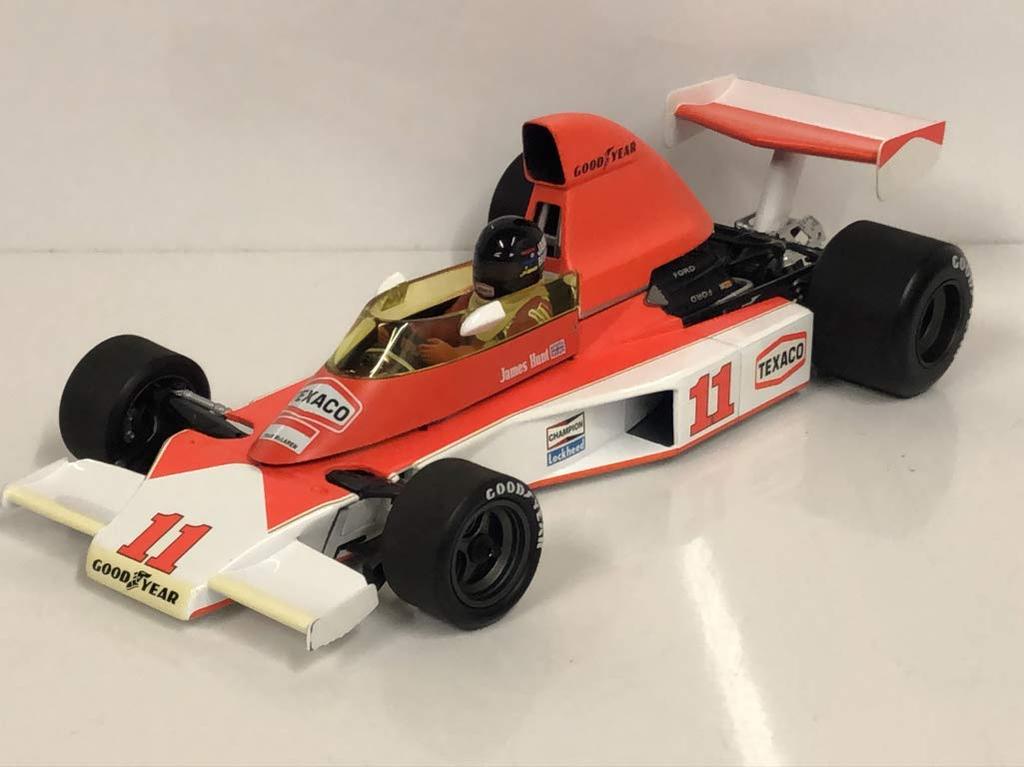 Minichamps Scale McLaren Ford M23 1976 F1 South African GP Hunt 1/18 #11 J.