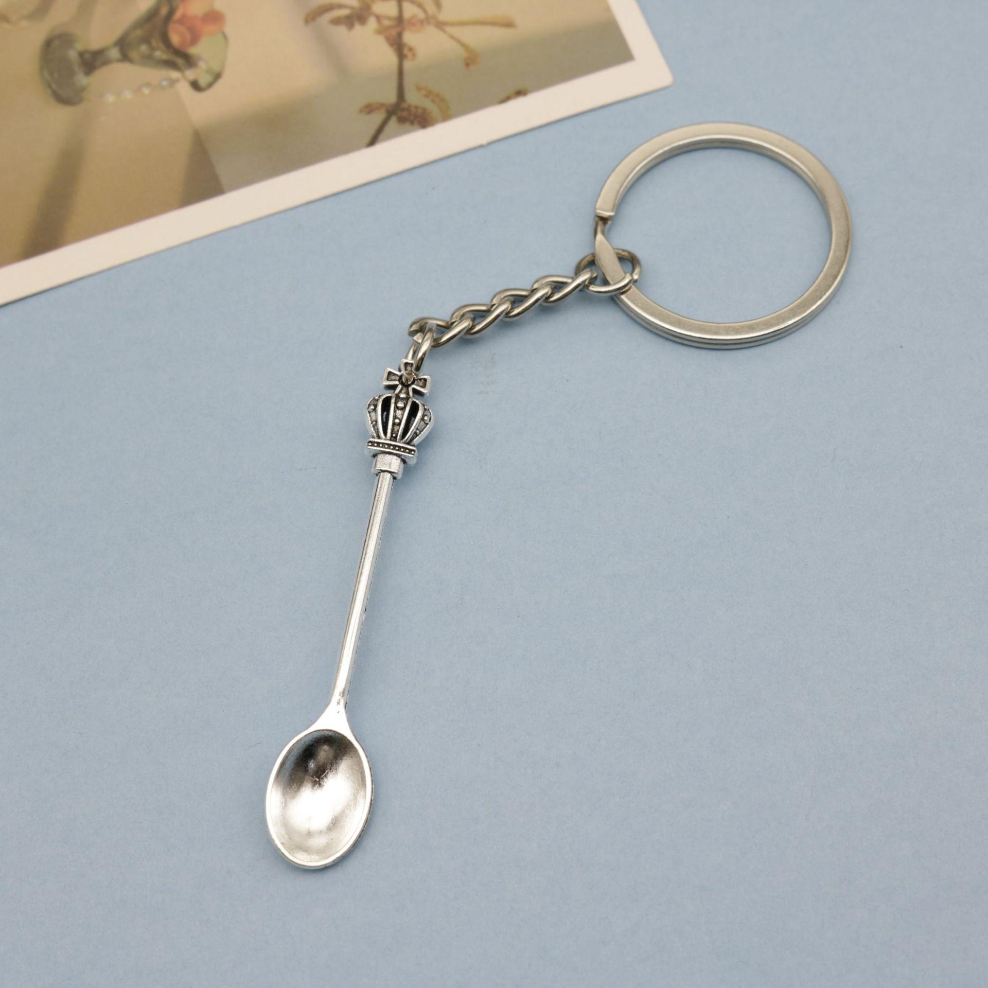 Hot-Selling Simple Spoon Keychain Pendant