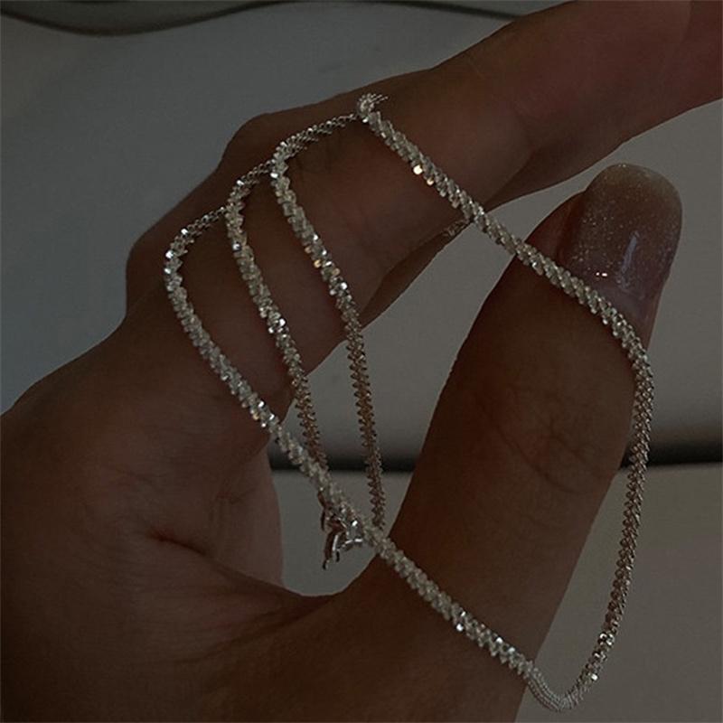 Popular Silver Colour Sparkling Clavicle Chain Necklace For Women Fine Choker