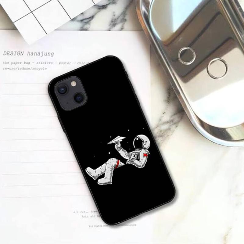 Cute Cartoon Astronaut Star Space Phone Case For IPhone 13 12 11 XS X 8 7 6 Plus Mini Pro Max SE 2022 Soft Black Phone Cover