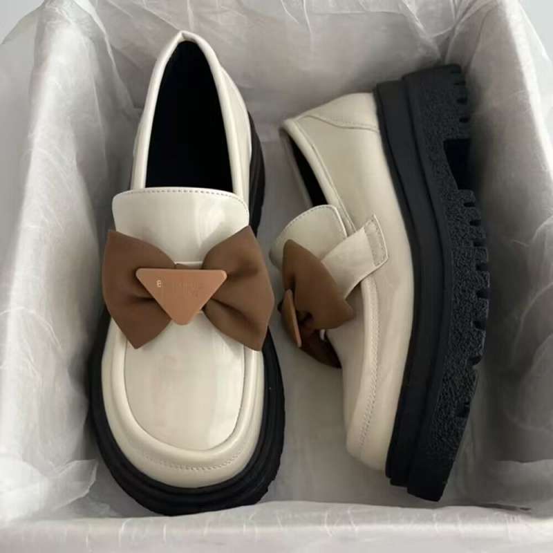 

Японские туфли-лоферы с бантом на одной педали jk осень 2025 новая обувь на толстой подошве с увеличением роста маленькие кожаные туфли женские в британском стиле 00 Shoe blind box бежевый