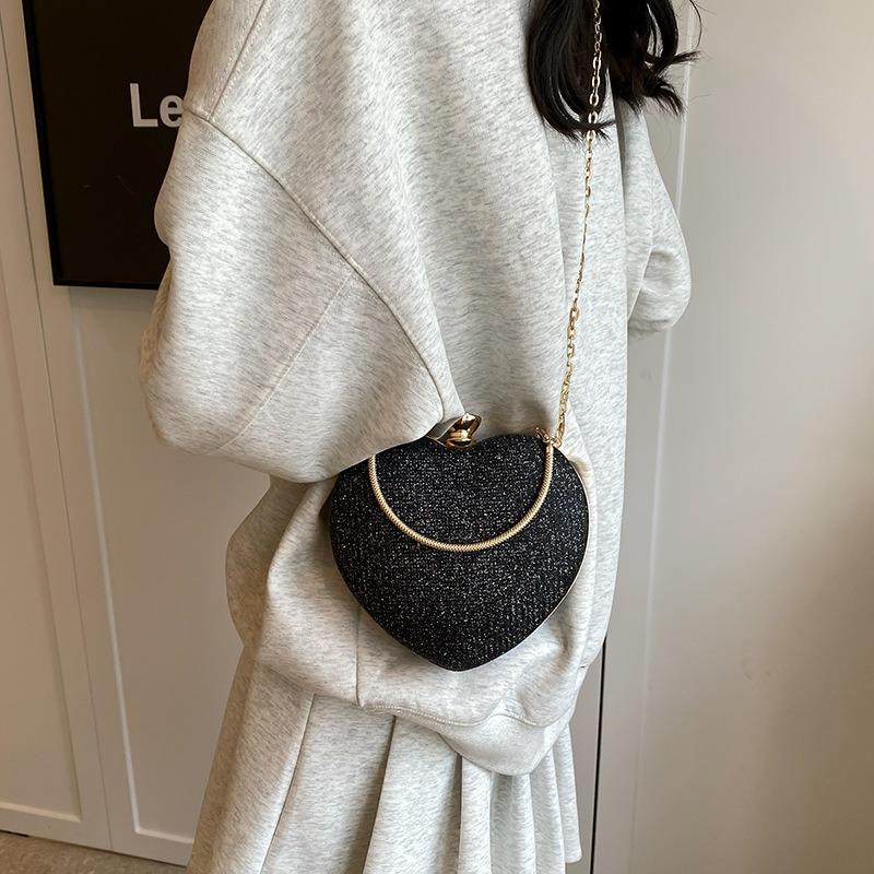 New Dinner Party Bag Niche Design Texture Cute Heart Small Bag Women's Bag Handbag Shoulder Messenger Bag