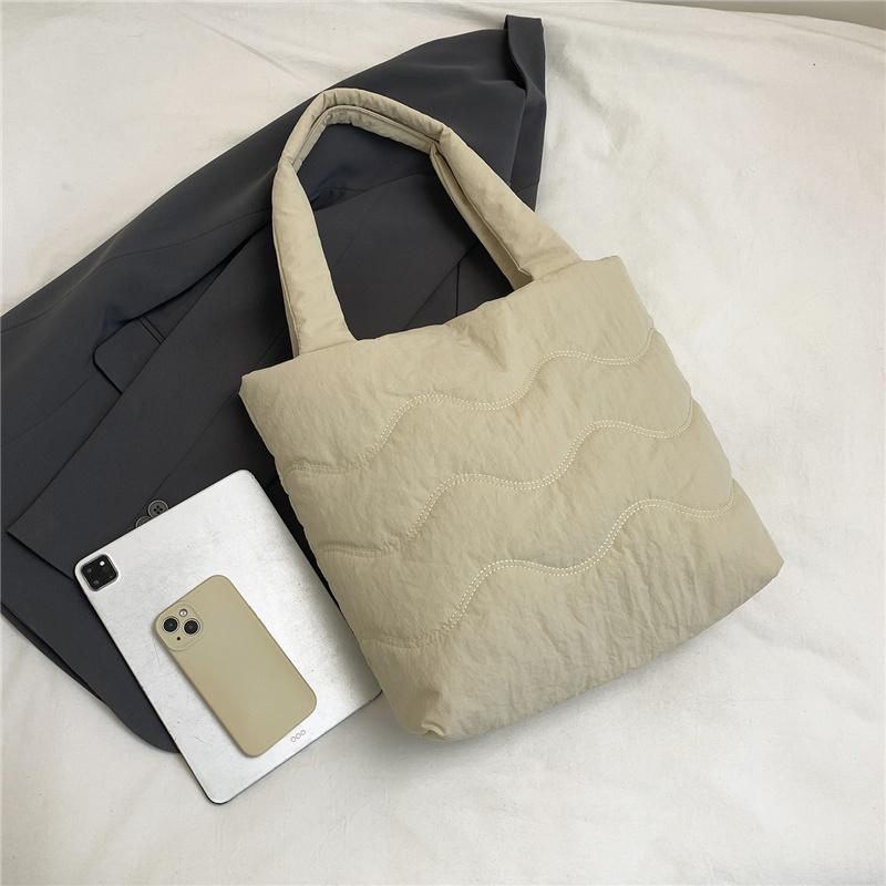 Minimalist Nylon Tote Bag for Women – Lightweight & Water-Resistant Design with Wave Stitching, Perfect for Daily Use