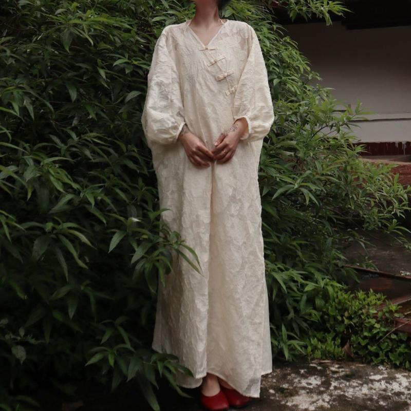 Neo-Chinese Style Jacquard and Frog Button Dress Set for Women Including a Long Waist-cinching Dress Temperament and a Cardigan Two-piece Set