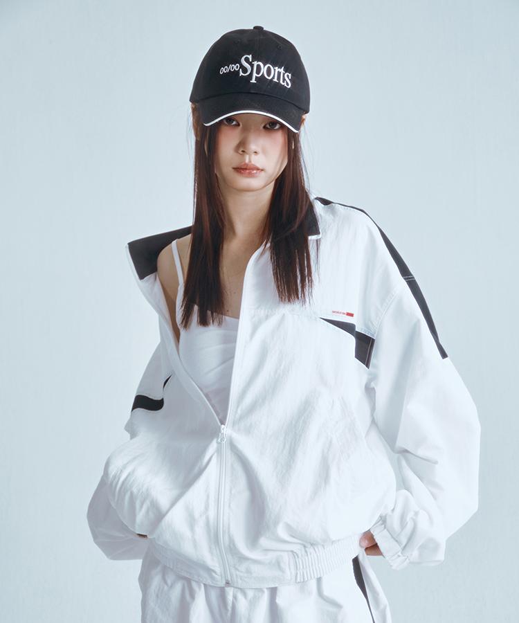 Four Young 00 Wind Breaker White (Unisex)
