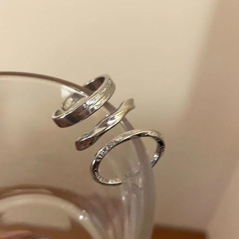 Women's Large Plain Band Ring for Thick Hands, Adjustable Opening