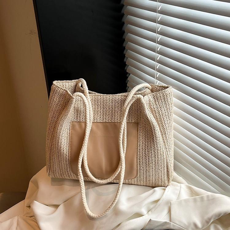 2025 spring large-capacity Internet celebrity bag women's tide weaving fashion shoulder women's bag straw weaving leisure foreign style tote bag