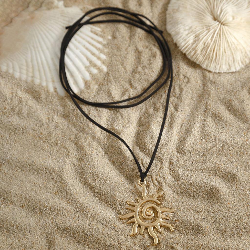 Bohemian Style Large Conch Mermaid Pendant Choker Drawstring Tie Sunflower Collarbone Necklace