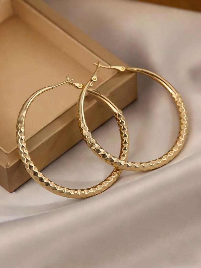 Kayi Elegante versilberte Kupfer-Creolen - Luxus-Stil für Frauen, perfekt für den täglichen Gebrauch oder Partys