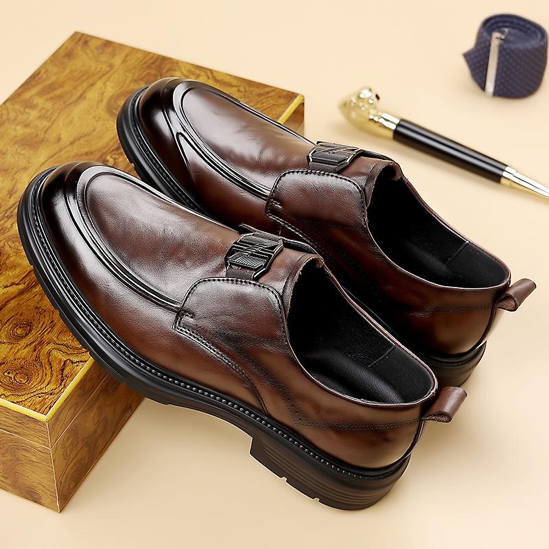 Fashion New Comfortable Man Loafers Handmade Casual Oxford Business Shoes Simple Slip on Flats Leisure Walk Male Walking Shoes Sneakers