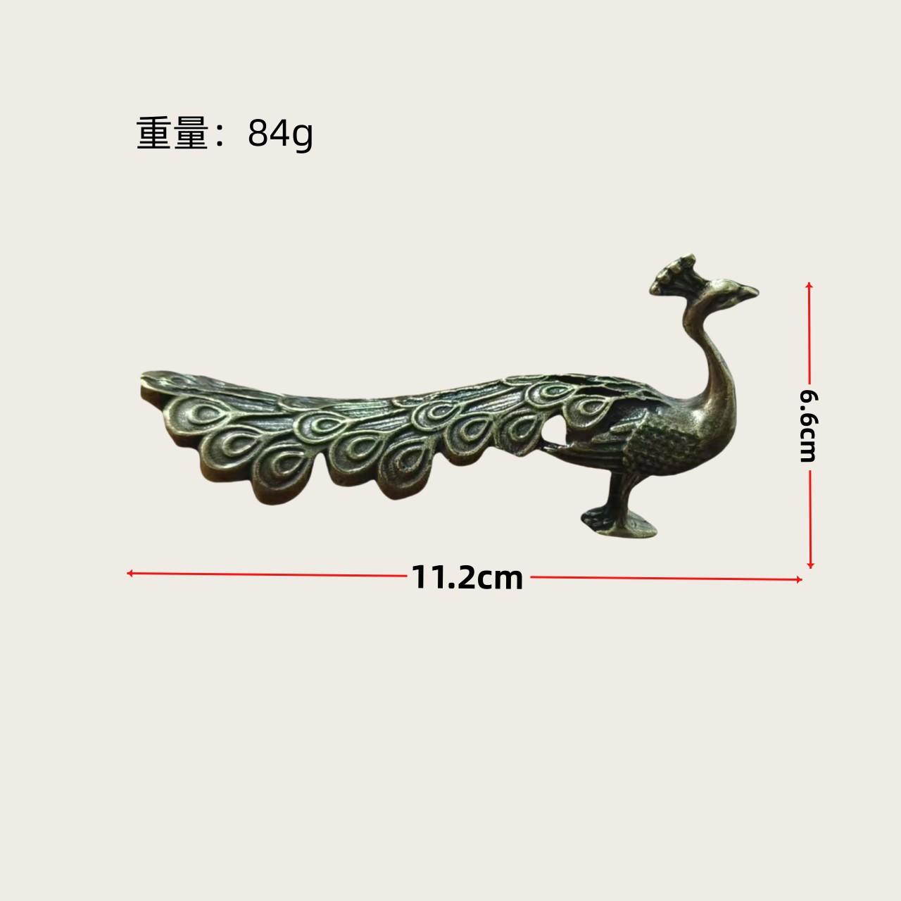 

Alloy Peacock Figurine Retro Collectible Desktop Decoration Bird Statue Antique Feng Shui Ornament for Home Living Room Decors