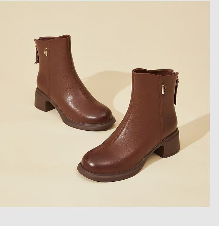 

Коричневые женские ботинки из мягкой кожи с мягкой подошвой, короткие ботинки, универсальные тонкие ботинки, весенне-осенняя женская обувь 2024, толстый каблук, привет 35 коричневый