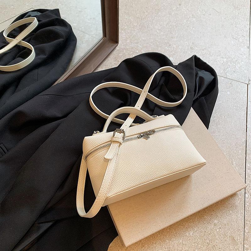 Neue modische High-End-Ketten-Tasche in Unifarbe, tragbar, Schultertasche, Umhängetasche, trendige Damenhandtasche