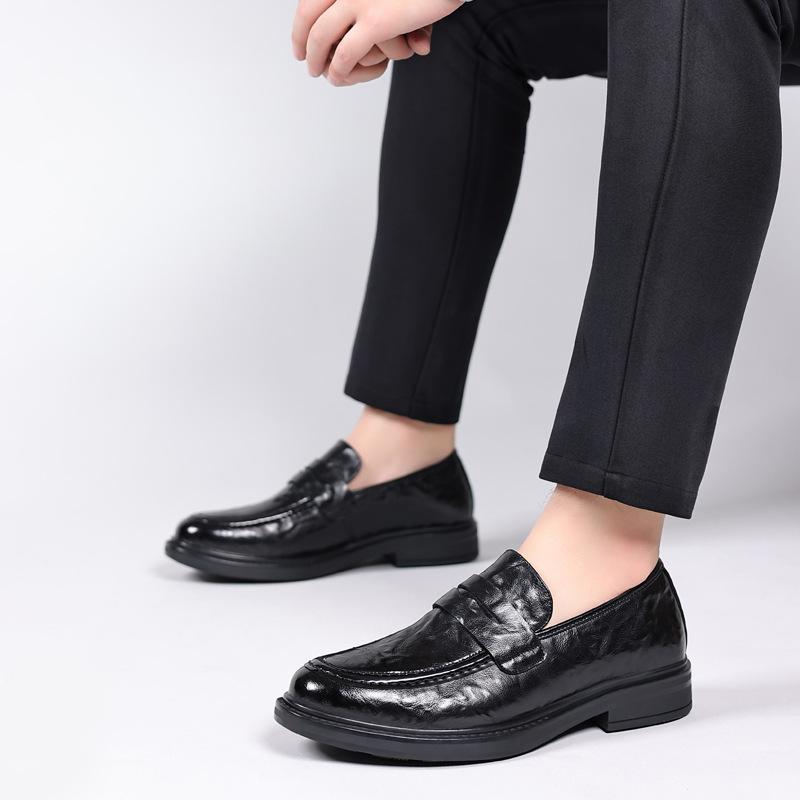 Herren Freizeitschuhe aus Leder neue vielseitige Mode hochwertiges Leder Business Arbeitsschuhe Doudou Schuhe Herren Trend