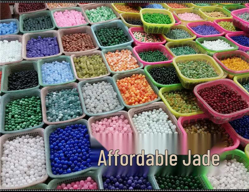 Xiuyan Jade Bead Bracelet: 108 Natural Saffron Jade Beads Buddhist Prayer Sweater Chain
