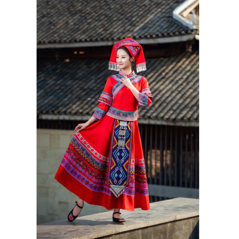 Ethnic Minority Dance Performance Costume