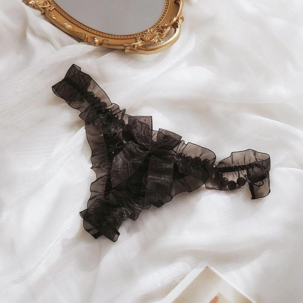 Sexy krajková tanga s nízkým pasem s korálkovými detaily a šifonovou volánkovou ozdobou pro ženy