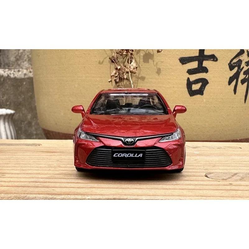 1/43 Toyota Corolla Legierungsauto Modell Diecasts & Spielzeugfahrzeuge Miniatur Maßstabsmodellauto für Kinder Sammlung Ornamente Geburtstagsgeschenke