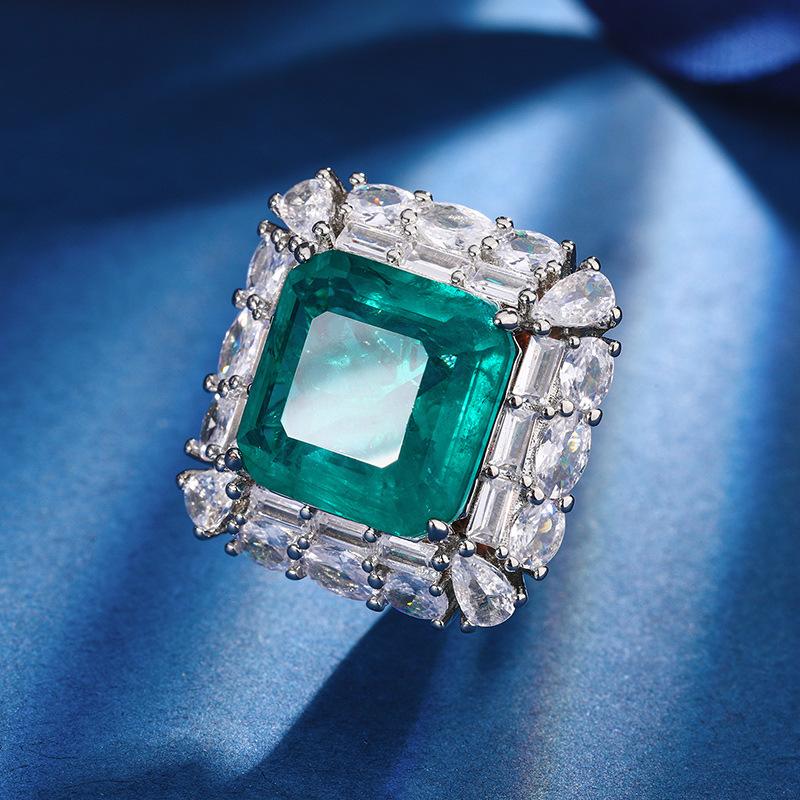 Jewelry Copper Bottom Gold-Plated Simulation Emerald Temperament Princess Square Set Main Stone 14 * 14-12 * 12