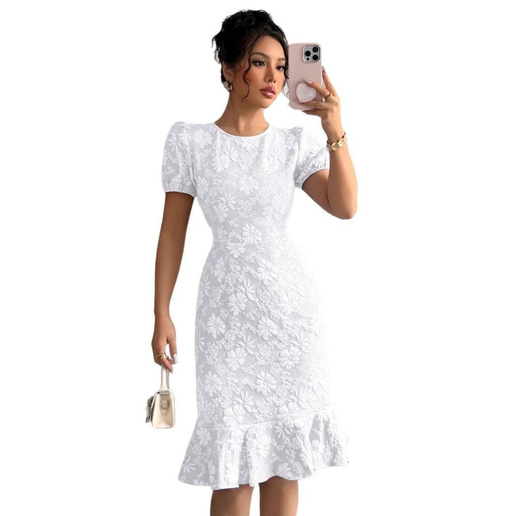 Dámské bílé krajkové šaty s krátkým rukávem, volánový lem, ke kolenům, ležérní letní šaty