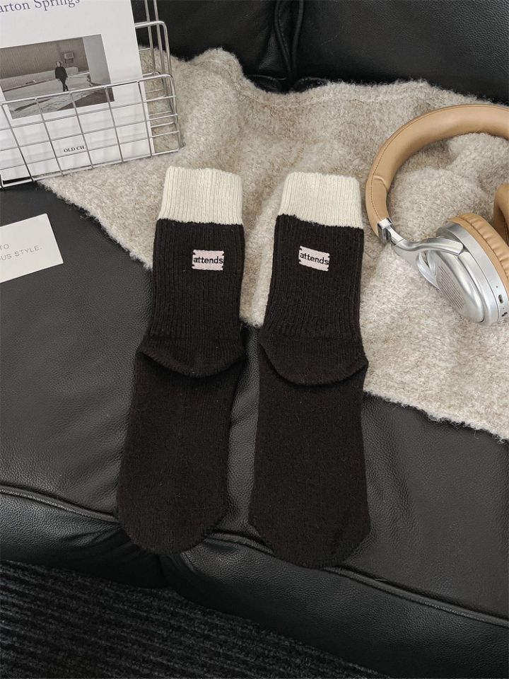 

Thickened Wool Socks Winter Warm Outer Wear Heel Pink Label Embroidered Stockpile Socks British Trendy Socks One size fits all чорний