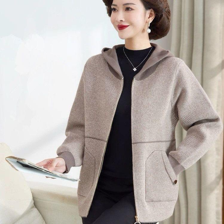 

Кардиган с капюшоном для женщин среднего возраста: Вязаный топ Осень/Зима 2XL (65-70 kg)