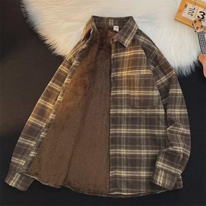 Men's Hong Kong-Style Plaid Velvet-Lined Long-Sleeve Shirt - Trendy Japanese-Inspired Autumn/Winter Jacket