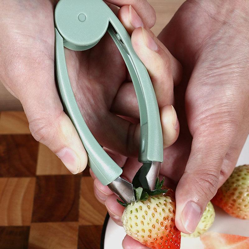 Multifunction Vegetable Fruit Divider Slicer Cutter Carrot Cucumber Grater Cutter Strawberry Huller Corer Tools Kitchen Gadget