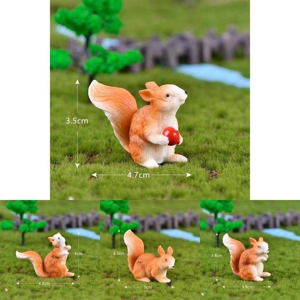 Cute Miniature Garden Ornament Resin Squirrel And Acorn Fairy Garden Decor