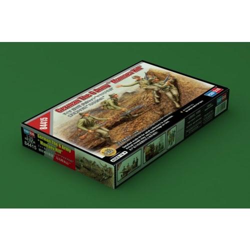 Hobby Boss 1/35 Fighting Vehicle Series German 6th Army Infantry Set, Mamayev Hill, Plastic Model Kit 84415, Pre-painted