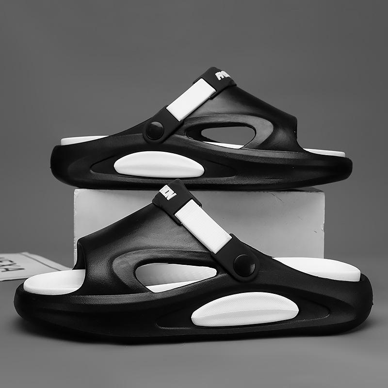 Sandals, light and breathable beach shoes, one-word soft-soled casual driving slippers