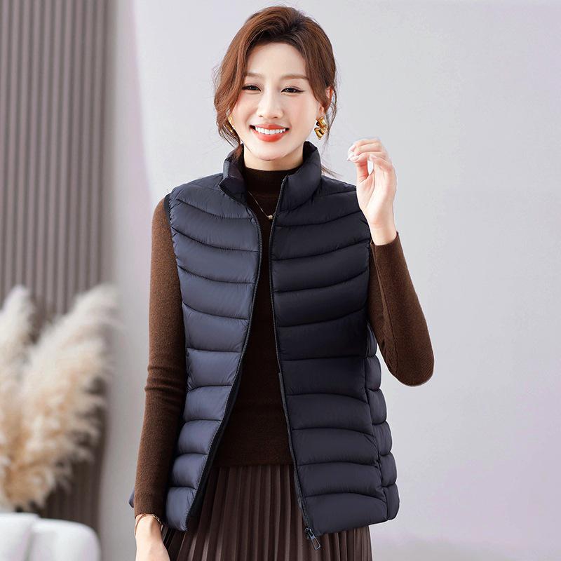 2025 Women's Down Cotton Vest: New Autumn/Winter Warm Outerwear for Middle-Aged Moms