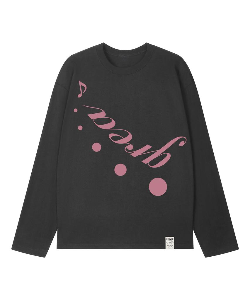 GRAVER [Unisex] Play Long Sleeve T-Shirt_Charcoal