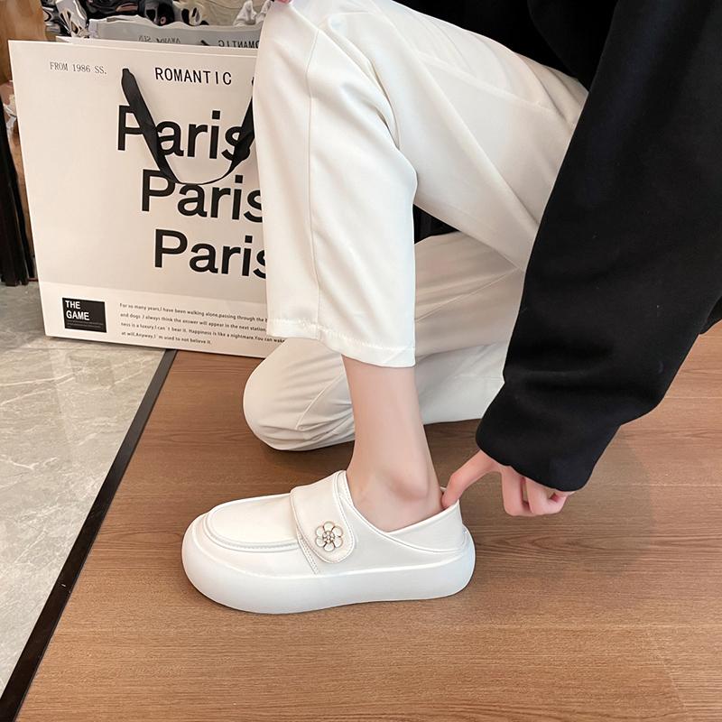 Spring and Autumn Non-slip Comfortable Round-toe Flats Nurse Shoes